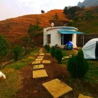 Jandyal Farm House, hotel v destinácii Malshej Ghat