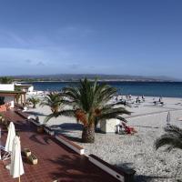 Vel Mar&igrave; - Rooms on the Beach &ndash; hotel w mieście Alghero