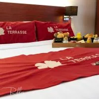 Hotel La Terrasse, viešbutis De Panėje