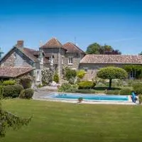 Chambres d'Hôtes La Pocterie, hotel em Vouneuil-sur-Vienne