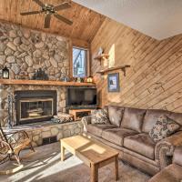 Lutsen Mountain Townhome - 2 Mi to Lake Superior!