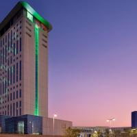 Holiday Inn & Suites - Dubai Festival City Mall, an IHG Hotel, hotel di Dubai Festival City, Dubai