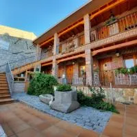 Alojamientos Rurales La Aldaba, Hotel in Navalagamella