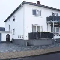 Pension Nickel Ferienwohnung II Waldstraße 18 Alsbach-Hähnlein, hotel em Alsbach-Hähnlein