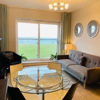 New for 2021 Luxury Apartment, stunning Sea Views & beach is a short walk away