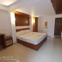 Hotel Magnet، فندق في Marayoor
