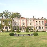 The Elms Hotel & Spa, hotel in Abberley