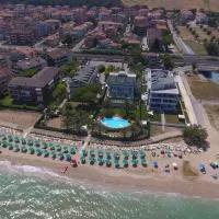 Hotel Ambasciatori, hotel v destinácii Pineto