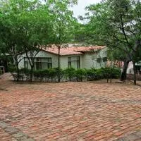 Girardot Cabañas - Balcón de Guabinal, hotel em Girardot