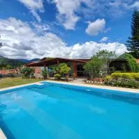 CASA BLANCA HORTENCIA – hotel w mieście Sucúa