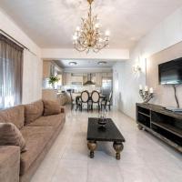 Ioannas Luxury Apartment, hotel in Kalo Chorio
