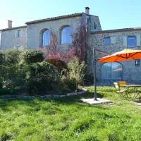 le petit domaine 07, hotell i Les Vans