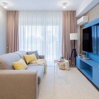 Viesnīca Azur Luxury Lakeview Apartment near Băneasa pilsētā Voluntari, netālu no vietas Bukarestes Baneasas Starptautiskā lidosta