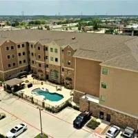 Viesnīca Staybridge Suites Houston - Humble Beltway 8 E by IHG pilsētā Hambla