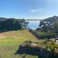 Dune View Accommodation, hotel v mestu Mangawhai