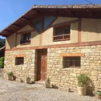 Les Reves B&B Chambres d'Hotes et Table d'Hotes – hotel w mieście Arques