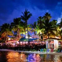 Capt Hirams Resort, hotel Sebastianben