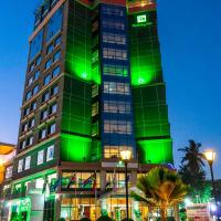 Holiday Inn Dar Es Salaam, an IHG Hotel, hotel in Kivukoni, Dar es Salaam