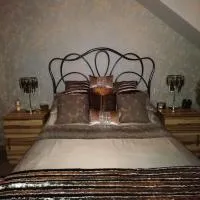 Rooms at No 9 The Cooperage、Auchlevenのホテル