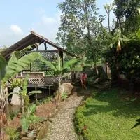 De Salak Homestay, хотел в Богор