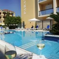 Hotel Paradiso โรงแรมในกรอตตัมมาเร