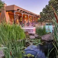 Canada de los Alamos में, होटल Bobcat Inn