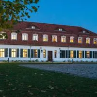 Gut Sarnow - Hotel und Restaurant, hotel v destinaci Schorfheide