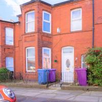 Charming 4-Bed Pet Friendly House in Liverpool