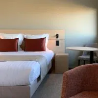 Hôtel Akena Troyes - La Chapelle St-Luc, hotel a Troyes