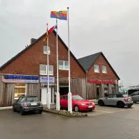 Airport Hotel One Aparthotel Sylt, hotel en Tinnum