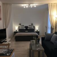 HOUSE COSY ONE, hotel near Paris - Le Bourget Airport - LBG, Gonesse