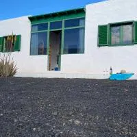 Villas Yaiza. El Golfo, отель в городе Эль-Гольфо