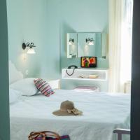 7 Brothers Hotel, hotel in Poros