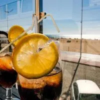 Préstige Holidays Alojamentos: Nazaré'de bir otel