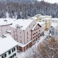 Hotel Post Sils Maria, hotell i Sils Maria