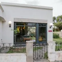 Versión Moreno B & B، فندق في General Villegas
