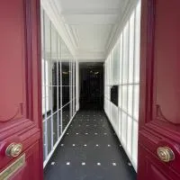 RESIDENCES HARCOURT - Ile Saint Louis - PARIS
