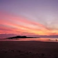 L'horizon 2 - bord de mer, готель у місті Пломер