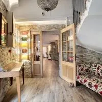 Hôtel le Chardon Bleu, hotell i Sainte-Maxime