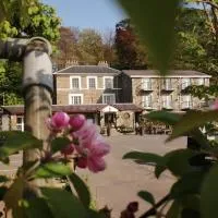 Three Rivers Hotel، فندق في Ferryside