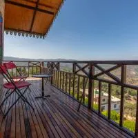 BluSalzz Homes - The Himalayan Bungalow, Almora - Uttarakhand, ξενοδοχείο σε Almora