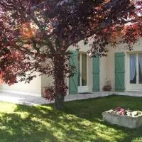 Gite de La Cheneraie, ξενοδοχείο σε Montpezat-de-Quercy