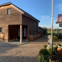 Maas Lodge, ξενοδοχείο σε Maaseik