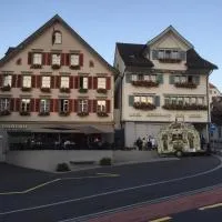 Café-Conditorei Hotel Huber, מלון בLichtensteig