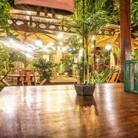 The Wisma Pulau Merah, hotell i Pasanggaran