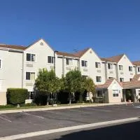 Microtel Inn & Suites, Morgan Hill، فندق في مورغان هيل