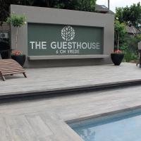 The Guesthouse 6 on Vrede, hotel in Bryanston, Johannesburg