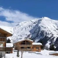 Chalet Breithorn- Perfect for Holiday with Amazing View!, hotel in Obergesteln