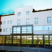 Garni Hotel Crystal Ice, hotel in Niš