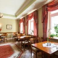 Hotel Garni Schlossgarten, khách sạn ở Neustrelitz